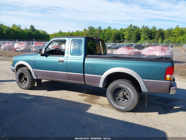 Ford Ranger Super Cab