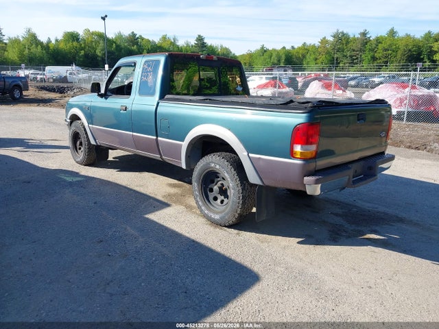 Ford Ranger Super Cab