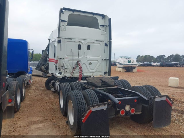 Freightliner Cascadia 125