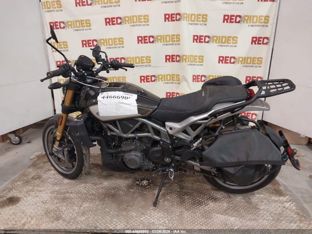 Indian Motorcycle Co. Ftr R Carbon