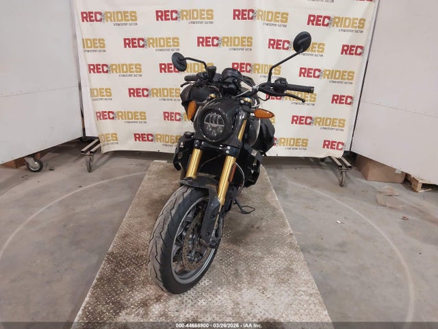 Indian Motorcycle Co. Ftr R Carbon