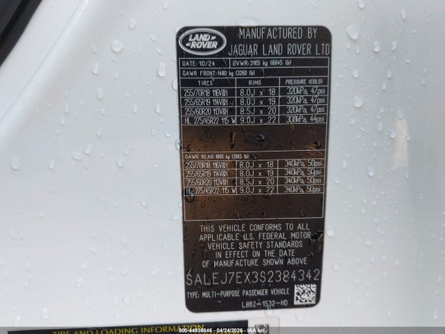 Land Rover Defender 110 P300