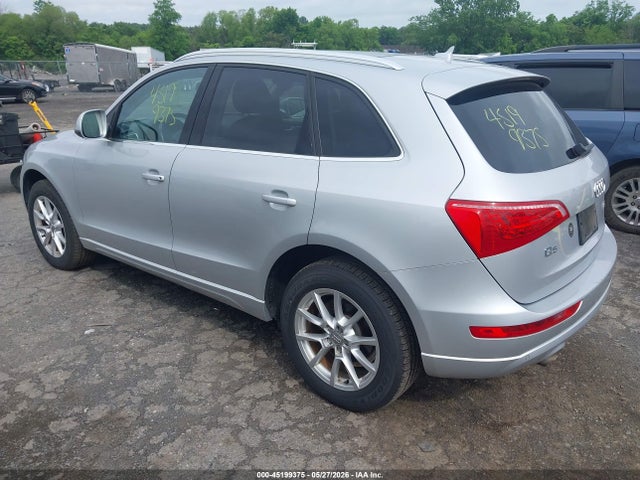 Audi Q5 2.0t Premium