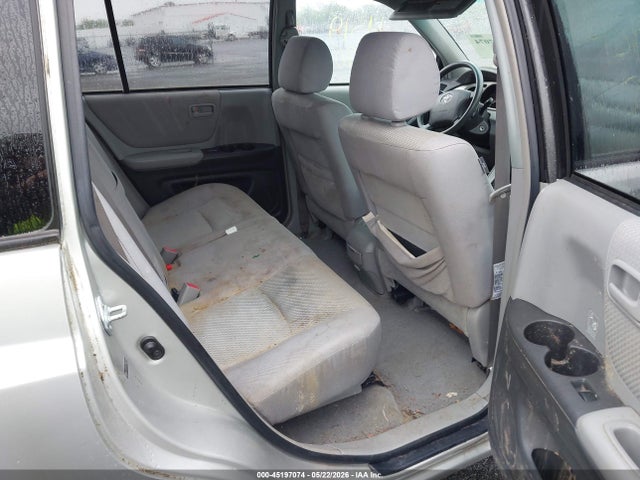 Toyota Highlander V6