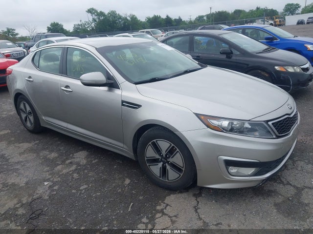 Salvage Kia Optima Image