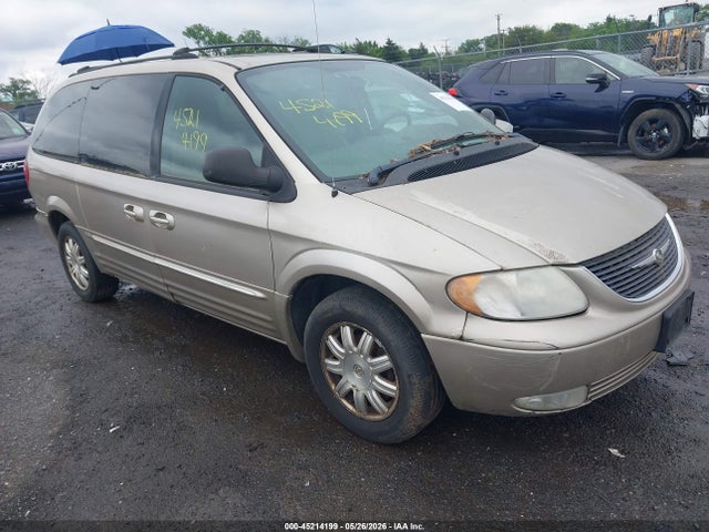 Salvage Chrysler Town & Country Image