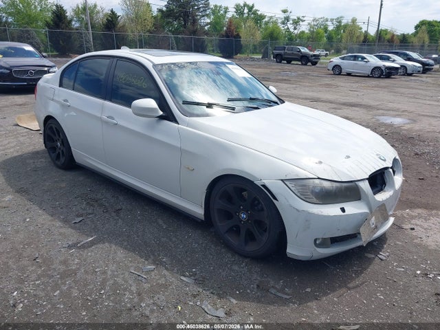 Salvage BMW 3 Series Image