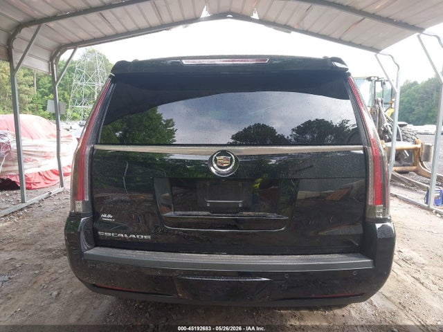 Cadillac Escalade Premium