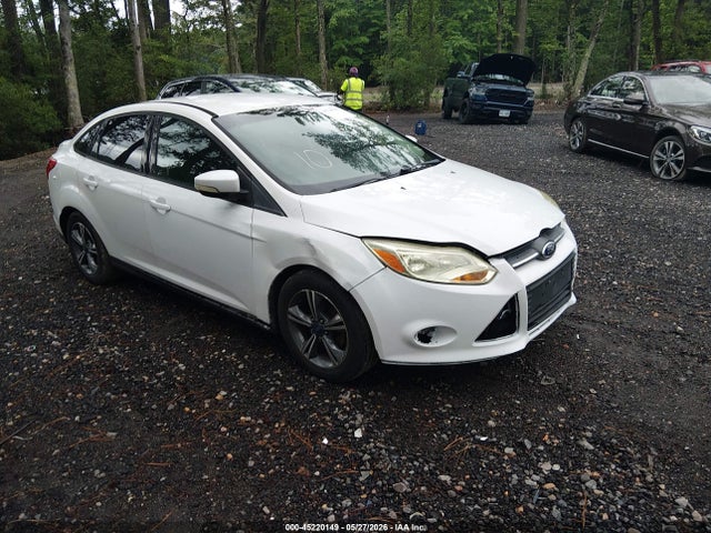 Salvage Ford Focus Image