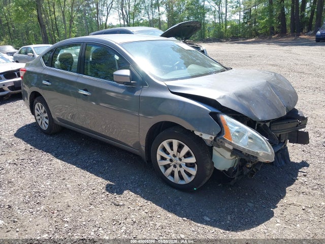 Salvage Nissan Sentra Image