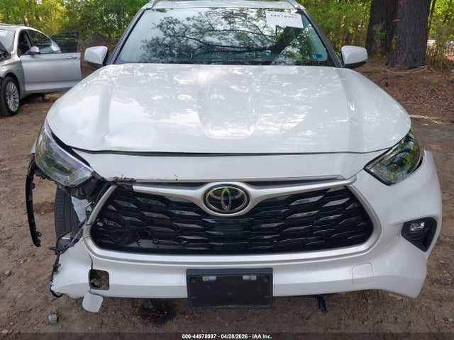 Toyota Highlander Xle