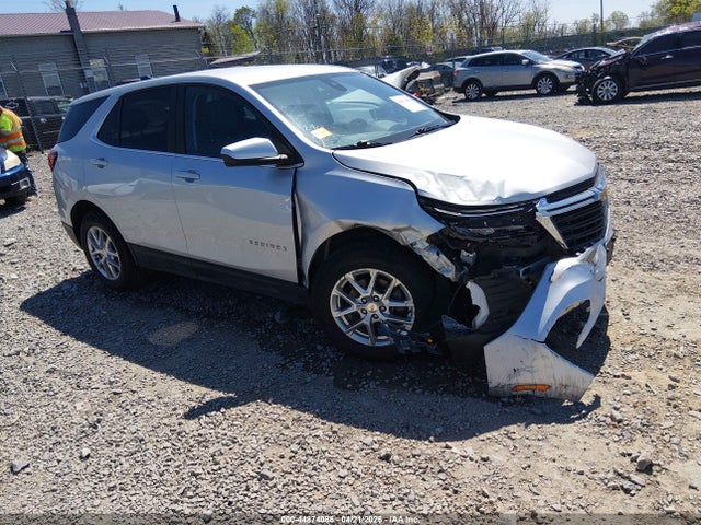 Salvage Chevrolet Equinox Image
