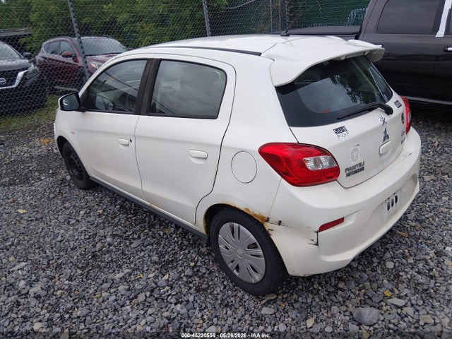 Mitsubishi Mirage Es