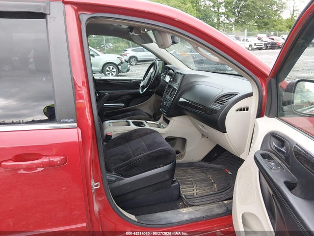 Dodge Grand Caravan Crew