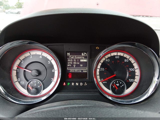 Dodge Grand Caravan Crew