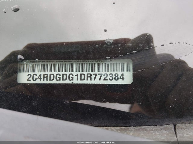 Dodge Grand Caravan Crew