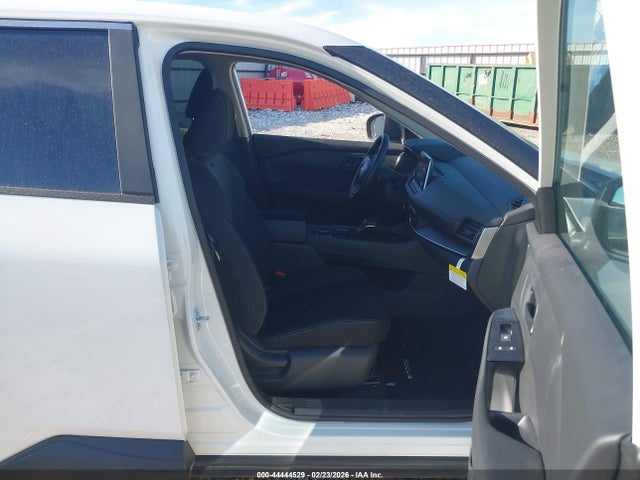 Nissan Rogue S Intelligent Awd