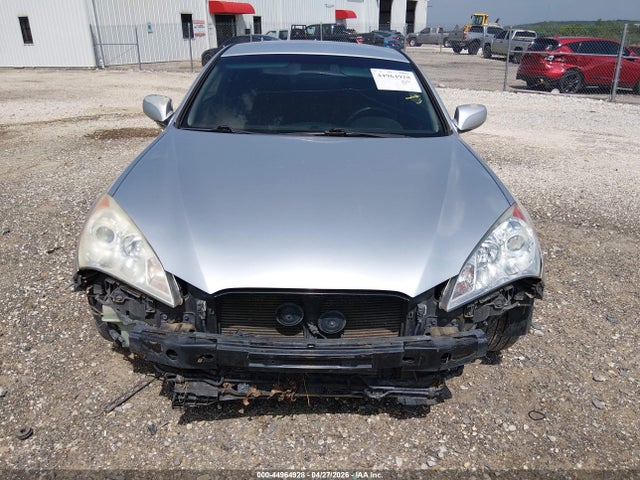Hyundai Genesis 2.0t