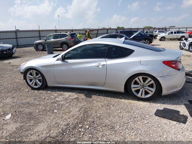 Hyundai Genesis 2.0t