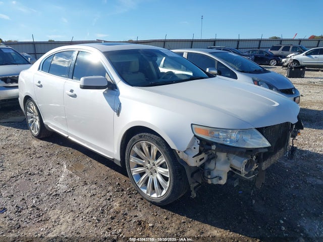 Salvage Lincoln MKS Image