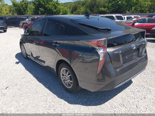 Toyota Prius Three