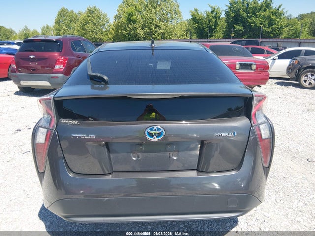 Toyota Prius Three