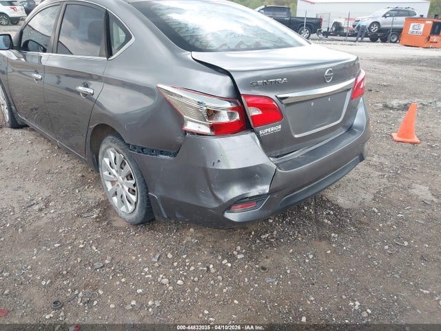 Nissan Sentra S