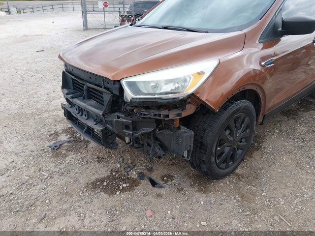 Ford Escape S