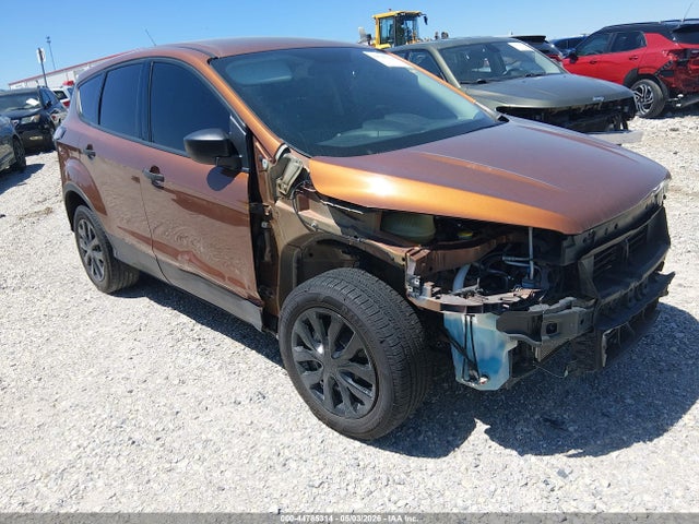 Salvage Ford Escape Image