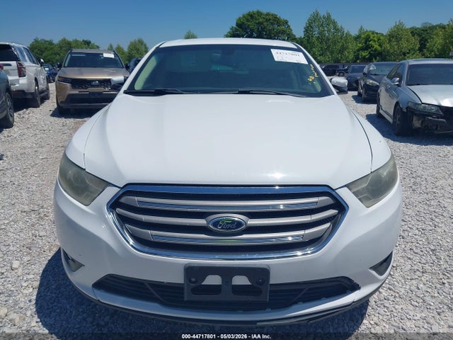 Ford Taurus Sel