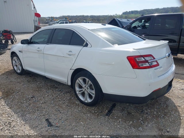Ford Taurus Sel