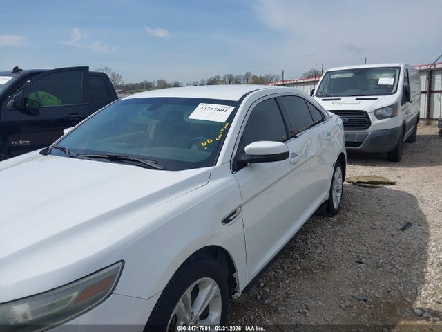 Ford Taurus Sel
