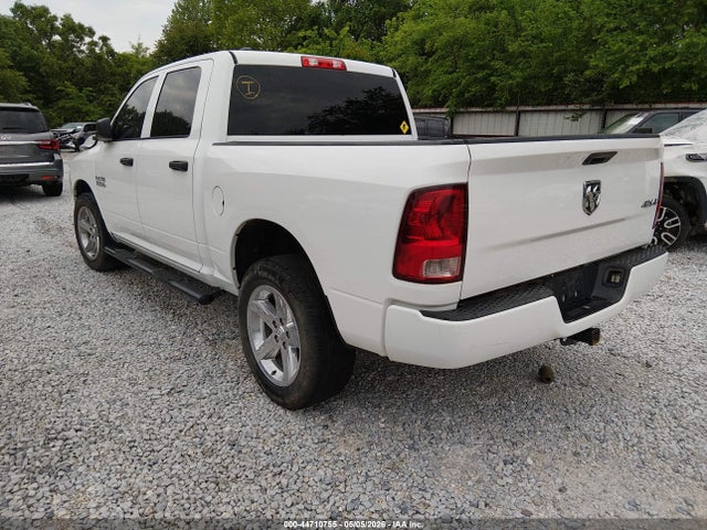 Ram 1500 Express  4x4 5'7 Box