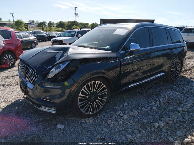 Lincoln Aviator Black Label