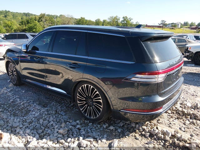 Lincoln Aviator Black Label