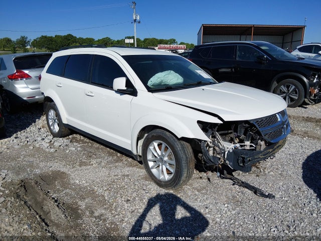 Salvage Dodge Journey Image
