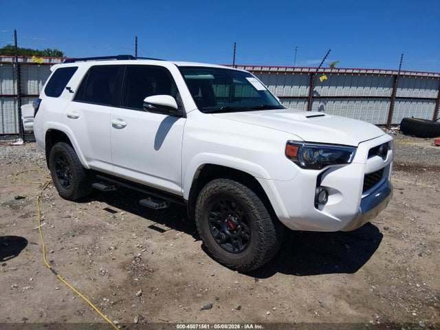 Salvage Toyota 4Runner Image
