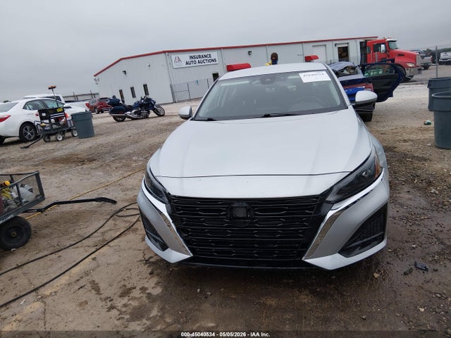 Nissan Altima Sv Fwd