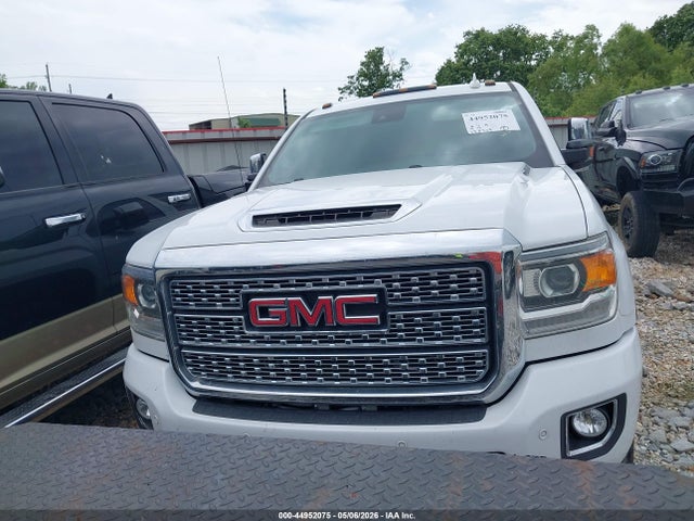 GMC Sierra 2500 Denali