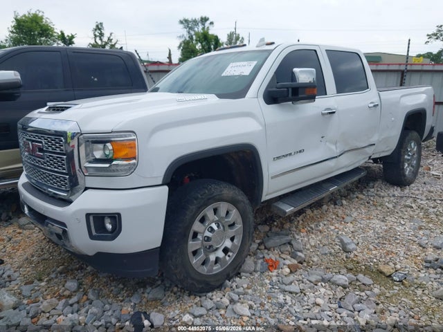 GMC Sierra 2500 Denali