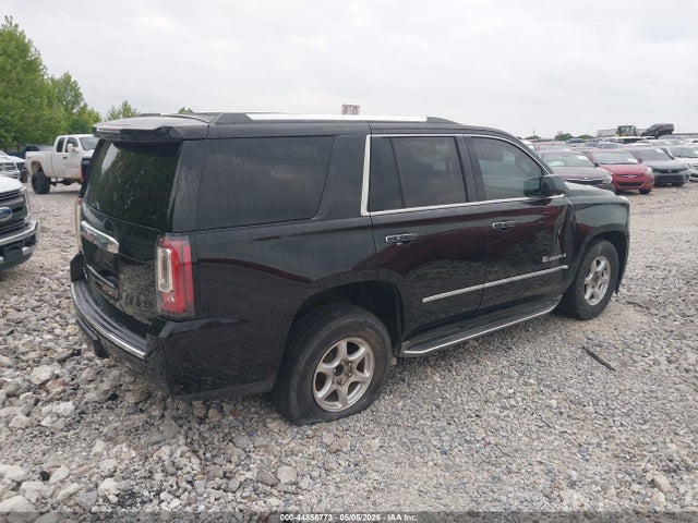 GMC Yukon Denali