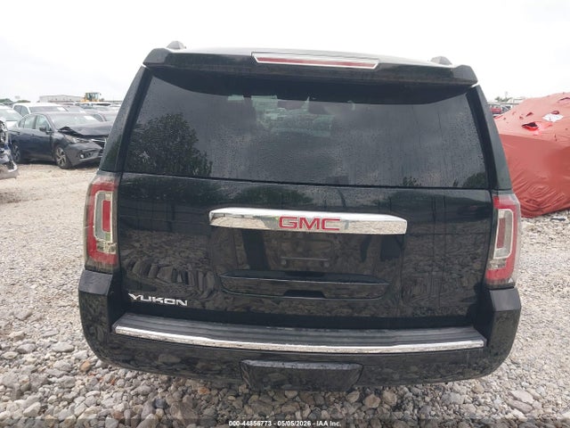 GMC Yukon Denali