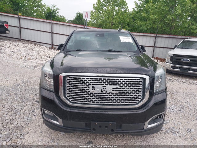 GMC Yukon Denali