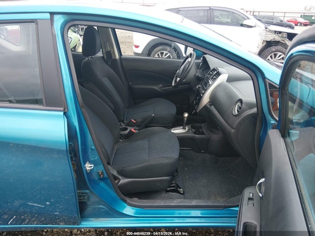 Nissan Versa Sv