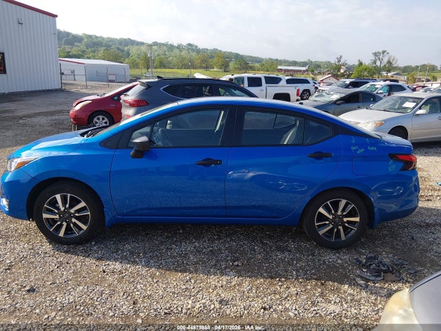 Nissan Versa 1.6 S