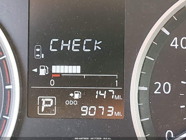 Nissan Versa 1.6 S