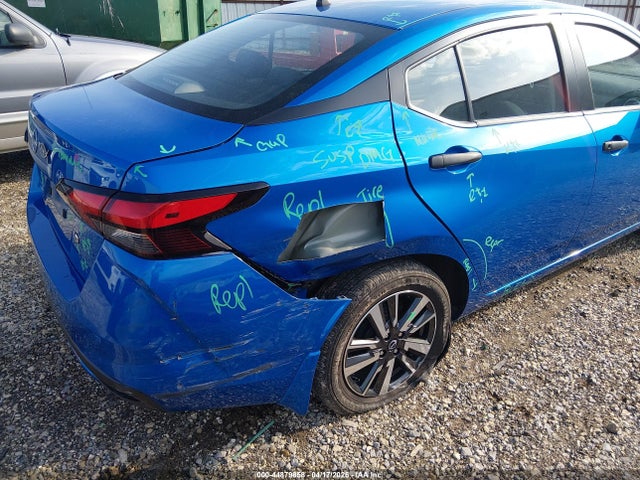 Nissan Versa 1.6 S