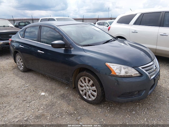 Salvage Nissan Sentra Image