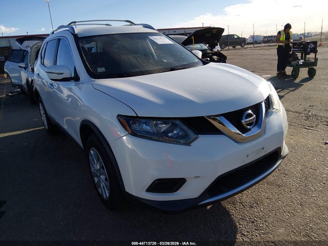 Salvage Nissan Rogue Image