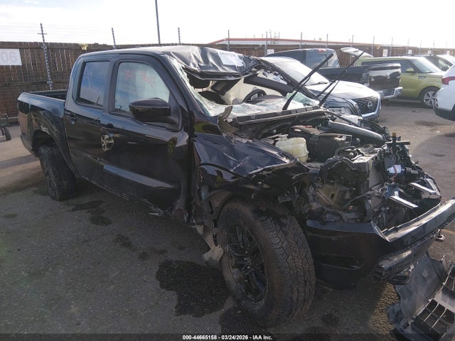 Salvage Nissan Frontier Image